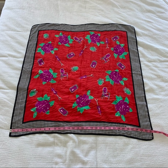 Christian Dior Silk Scarf with Houndstooth and Red Background 32x32 - Picture 5 of 6